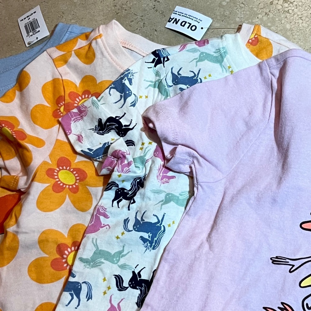 NWT Old Navy Kids 4T 4 Tshirts Bundle Ballerina Unicorn Beach Sunset Graphics - Picture 9 of 10